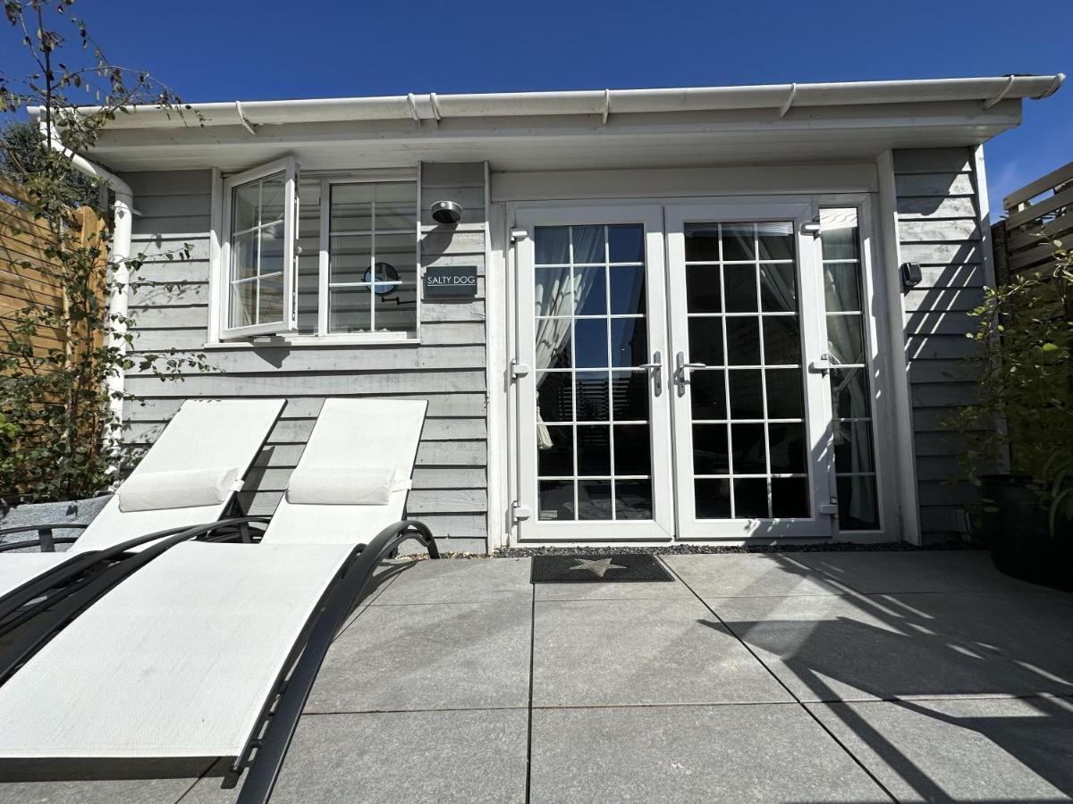 Seaside Cabin Retreat In Hayling Island Саут-Хейлинг Экстерьер фото